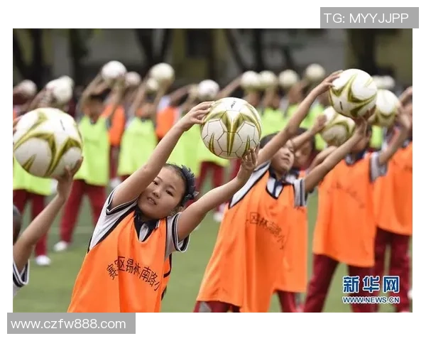 快乐运动新风尚贝贝足球操带你开启健康生活新篇章